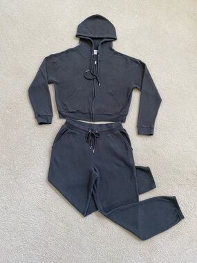 Auden Gray Waffle-Knit Cropped Zip Hoodie/Pants Set